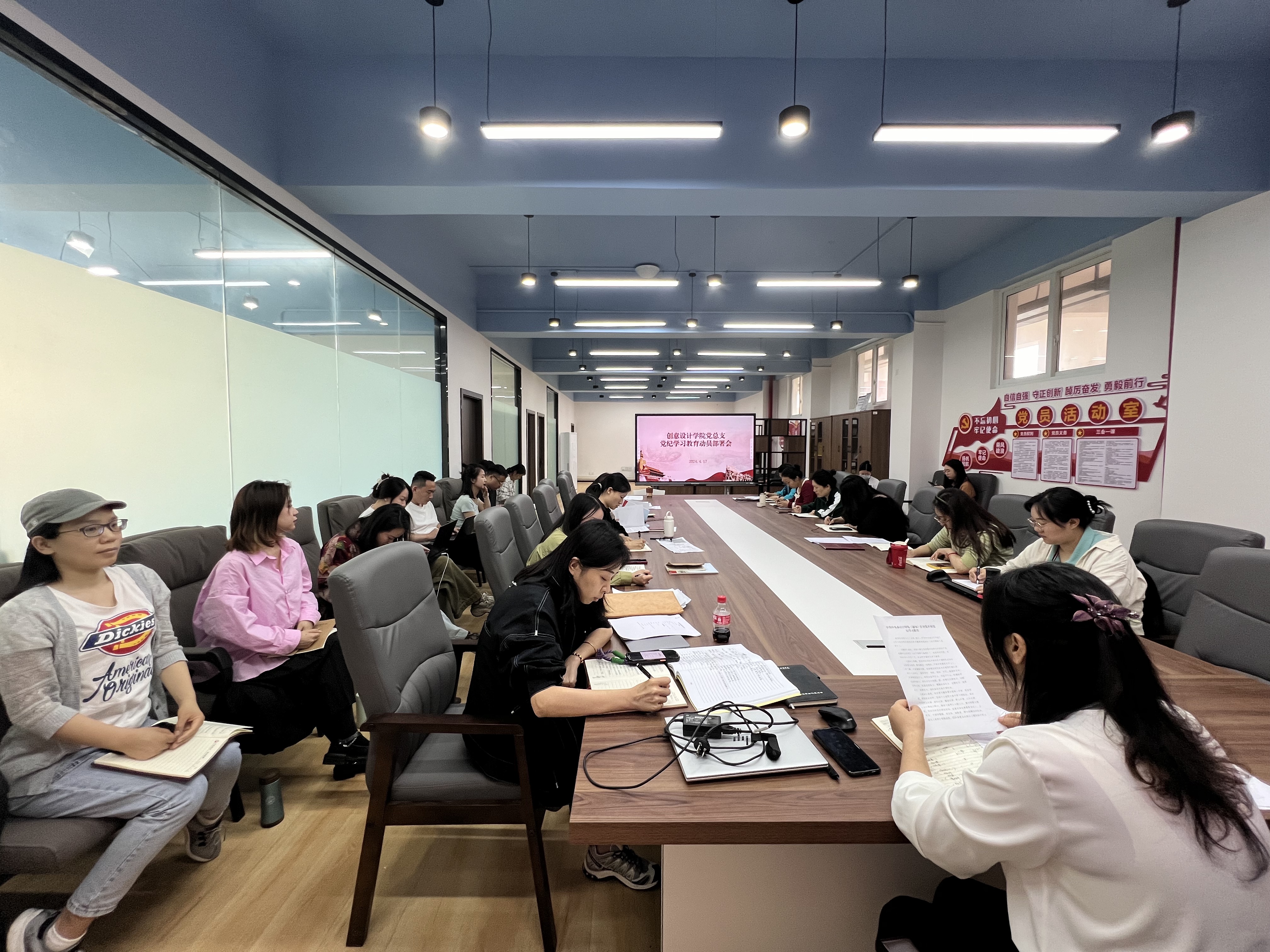 17c7c542e36d59bd6680950a50a80d95.png 17c7c542e36d59bd6680950a50a80d95.png